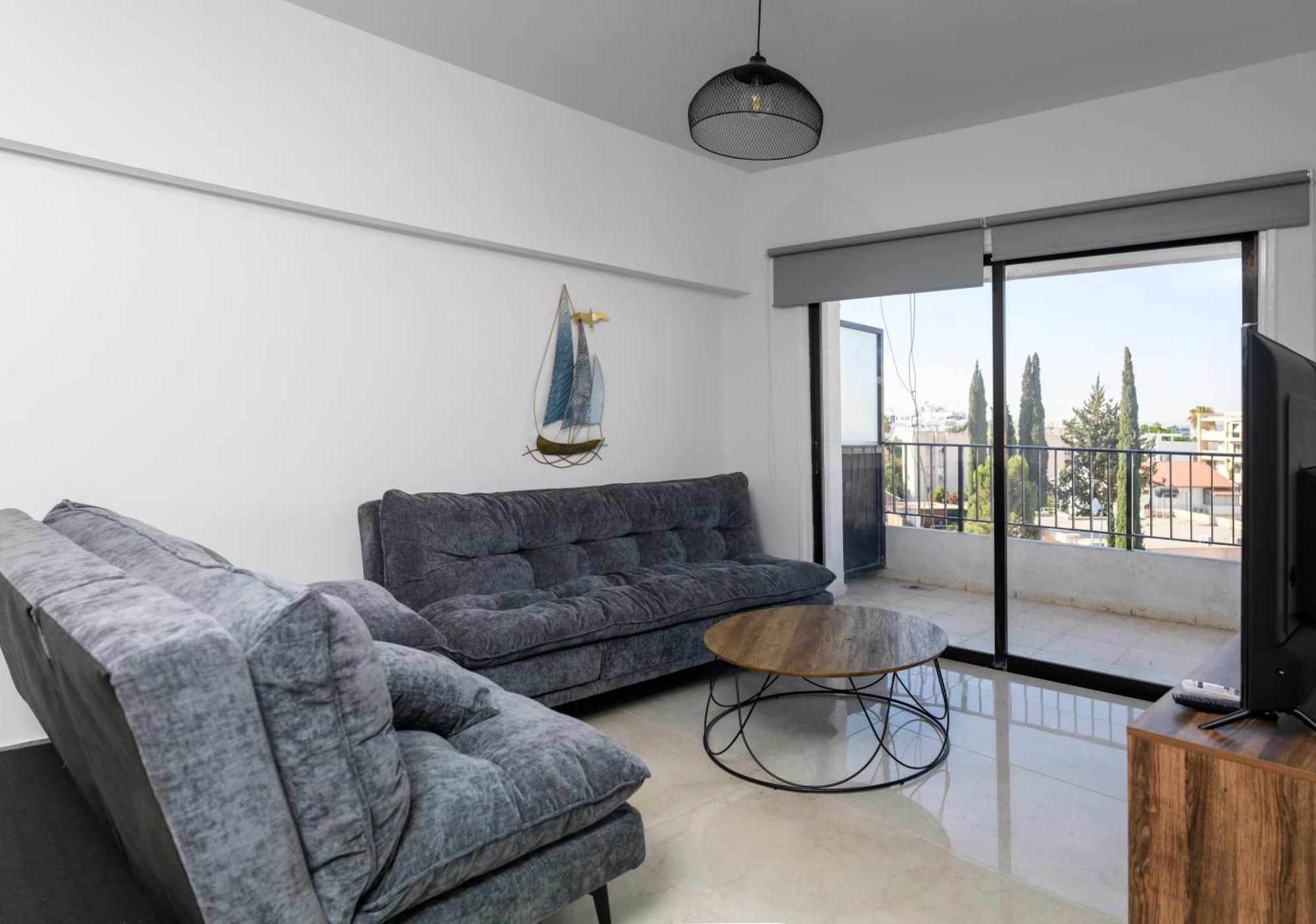 Ollies 3 Bedroom Apartment Ларнака Екстериор снимка
