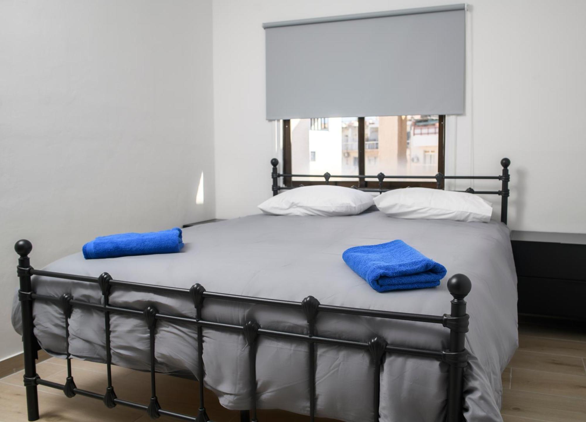 Ollies 3 Bedroom Apartment Ларнака Екстериор снимка